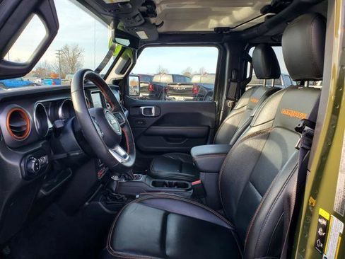 Used 2022 Jeep Gladiator Mojave w/ Cold Weather Group image 6