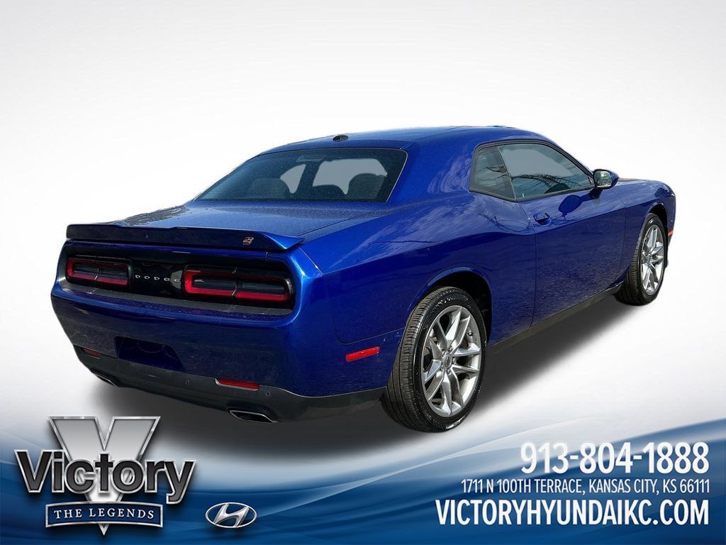 Used 2022 Dodge Challenger GT AWD/4WD image 5