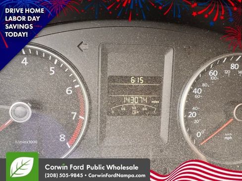 Used 2012 Volkswagen Jetta SE FWD image 13