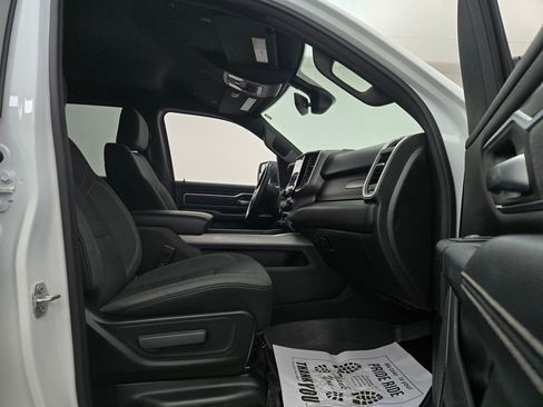 Used 2022 RAM 1500 Big Horn image 30