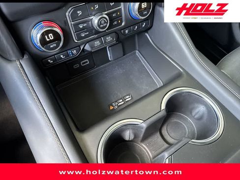 Certified 2024 GMC Yukon AT4 w/ AT4 Premium Package AWD/4WD image 33