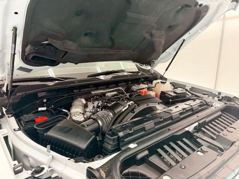 Used 2024 GMC Sierra 2500 SLT w/ SLT Convenience Package image 15