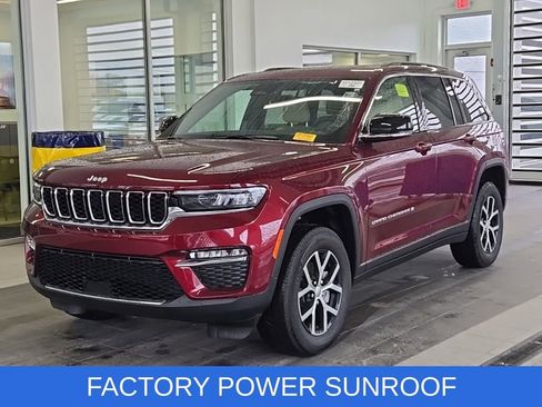 Used 2025 Jeep Grand Cherokee Limited w/ Trailer Tow Package image 4