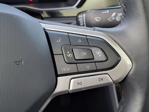 Used 2022 Volkswagen Jetta SE FWD image 17