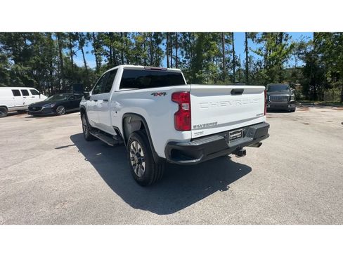 Certified 2023 Chevrolet Silverado 2500 Custom AWD/4WD image 7