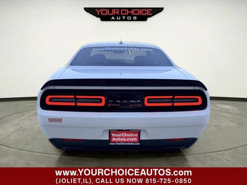 Used 2023 Dodge Challenger SRT Hellcat RWD image 4