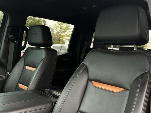 Used 2023 GMC Sierra 1500 AT4 w/ AT4 Premium Package image 23