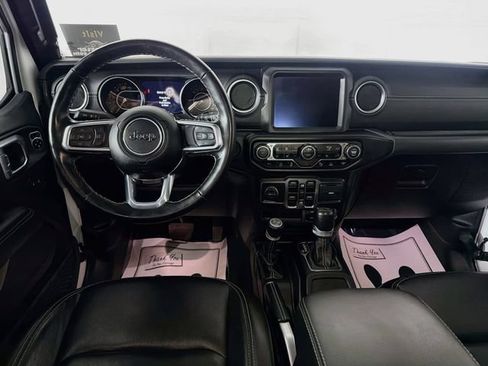 Used 2021 Jeep Wrangler Unlimited Sahara w/ Uconnect 4C Nav & Sound Group AWD/4WD image 22