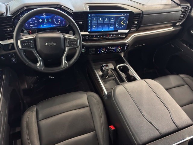 Used 2026 Chevrolet Silverado 1500 RST w/ RST All Star Premium Package AWD/4WD image 11