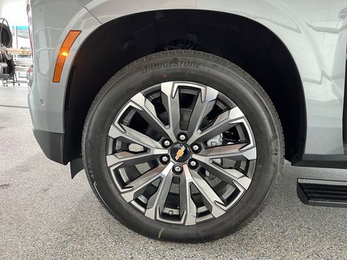 New 2026 Chevrolet Tahoe High Country AWD/4WD image 30