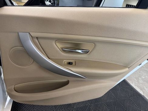 Used 2015 BMW 320i xDrive 320i xDrive image 53