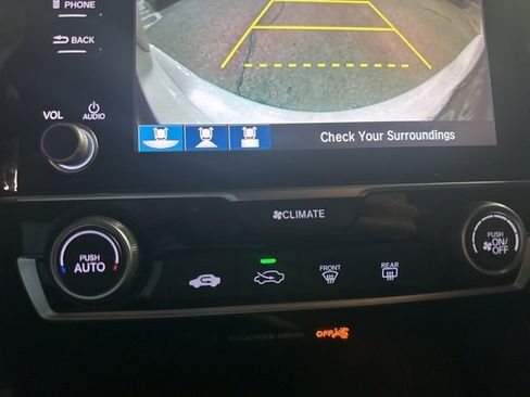 Used 2019 Honda Civic Sport image 16