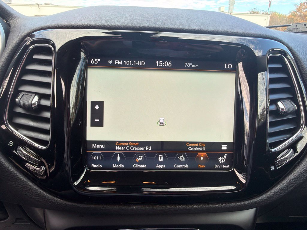Used 2018 Jeep Compass Limited w/ Navigation Group AWD/4WD image 24