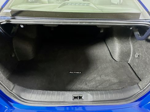 Used 2025 Nissan Altima 2.5 SV image 27