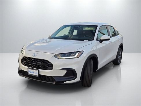 New 2026 Honda HR-V LX image 8