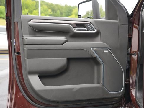 Certified 2024 Chevrolet Silverado 2500 LTZ w/ LTZ Convenience Package AWD/4WD image 14
