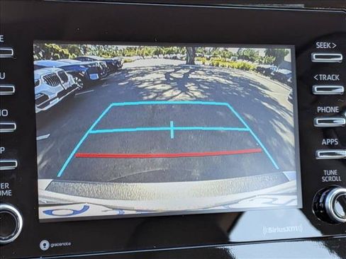 Used 2024 Toyota Camry SE FWD image 13