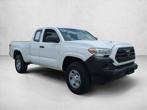 Certified 2019 Toyota Tacoma SR RWD image 3