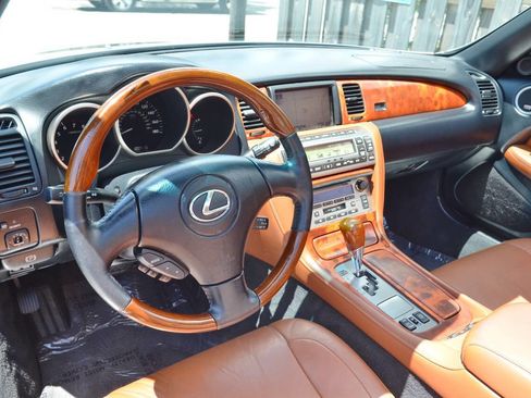 Used 2006 Lexus SC 430 Convertible image 19