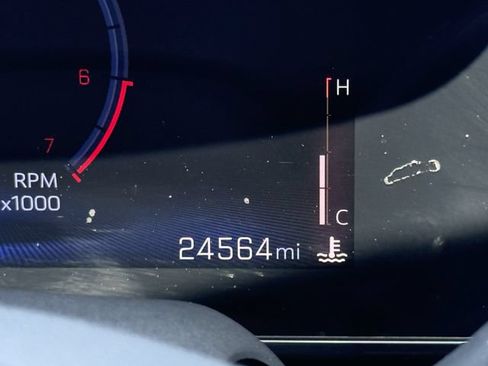 Certified 2024 Chevrolet Trax RS w/ Sunroof Package FWD image 17