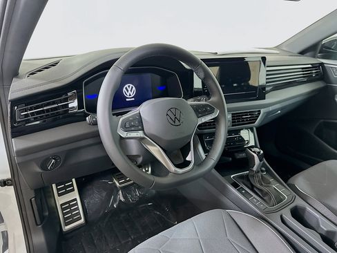 New 2025 Volkswagen Jetta Sport image 9