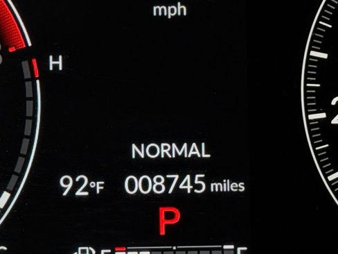 Used 2025 Honda Ridgeline Sport image 14