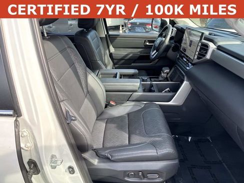 Used 2024 Toyota Tundra Limited image 9