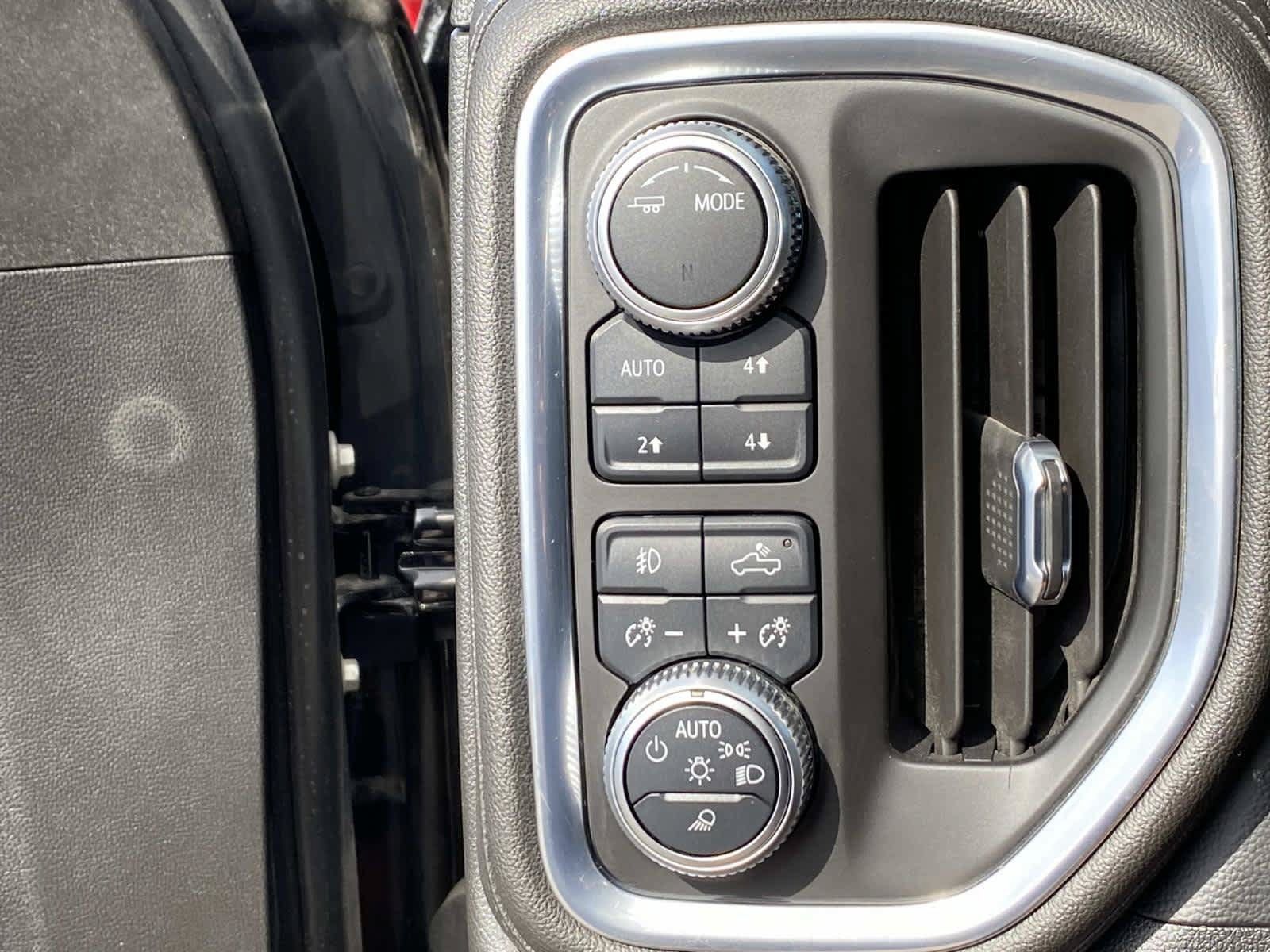 Used 2021 GMC Sierra 1500 Elevation w/ Preferred Package AWD/4WD image 20