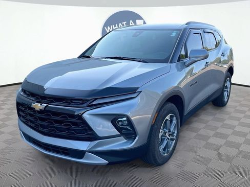Used 2023 Chevrolet Blazer LT w/ Convenience Package FWD image 1