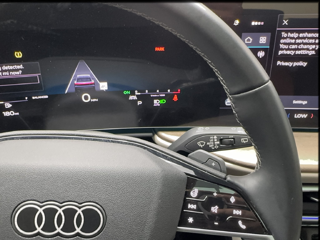 Used 2025 Audi Q5 Premium w/ Convenience Package AWD/4WD image 46