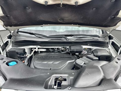 Used 2025 Honda Passport EX-L image 14