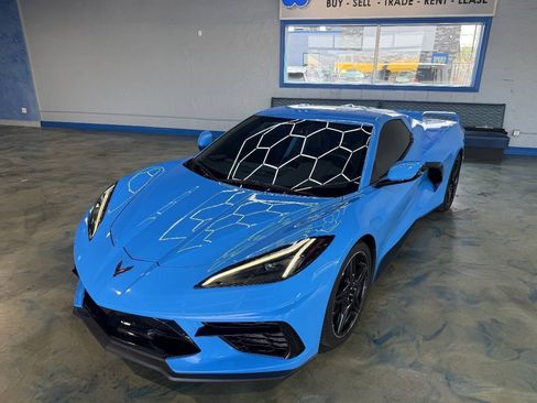 Used 2023 Chevrolet Corvette Stingray Convertible w/ Z51 Performance Package RWD image 1