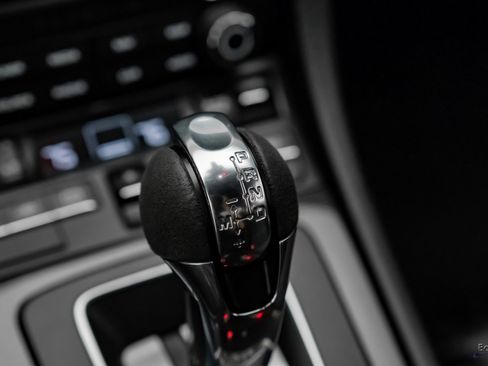 Used 2019 Porsche 911 GT2 RS w/ Weissach Package image 73