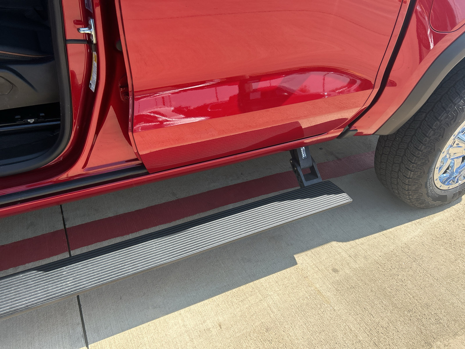 Used 2025 GMC Canyon AT4 AWD/4WD image 15