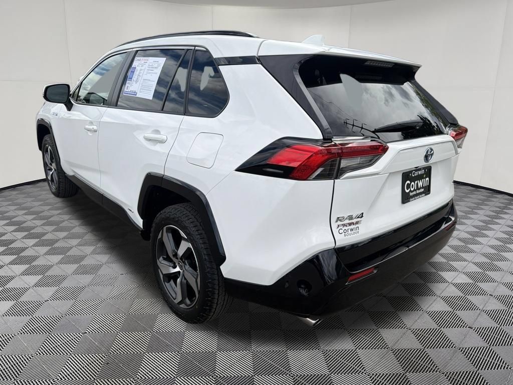 Used 2023 Toyota RAV4 SE w/ Weather & Moonroof Package AWD/4WD image 5