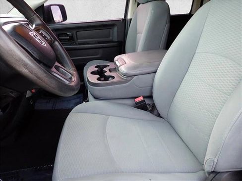 Used 2017 RAM 1500 Express image 10