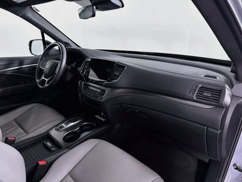 Certified 2023 Honda Passport EX-L image 29