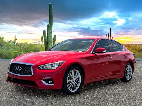 Used 2023 INFINITI Q50 Luxe RWD image 2