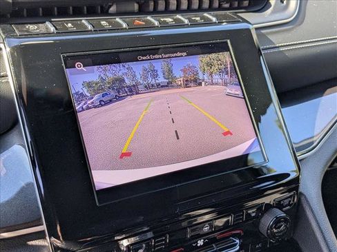 Used 2022 Jeep Grand Cherokee L Laredo image 15