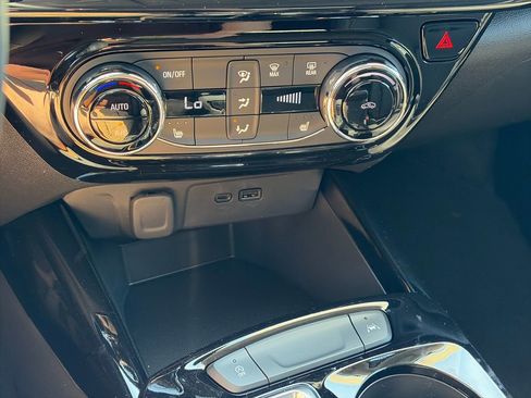 New 2026 Chevrolet Trax ACTIV w/ Driver Confidence Package FWD image 20