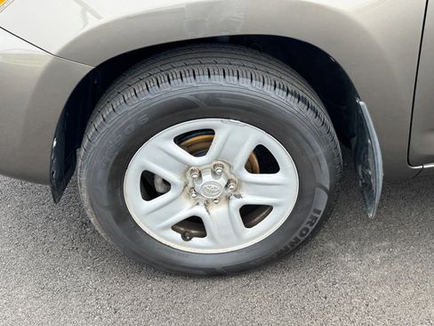 Used 2012 Toyota RAV4 w/ Value Pkg image 13