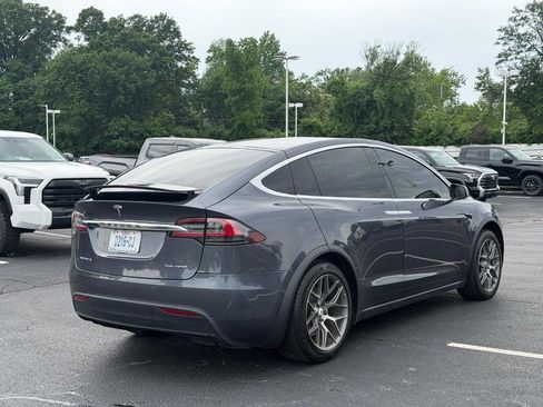 Used 2020 Tesla Model X Long Range AWD/4WD image 4