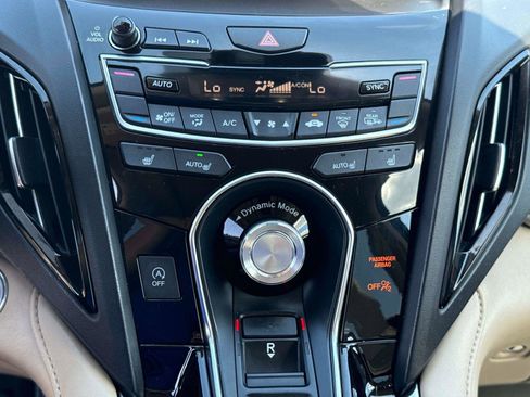 Used 2019 Acura RDX FWD image 25