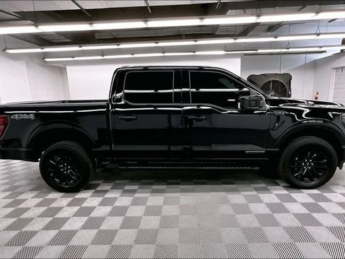Used 2025 Ford F150 Lariat AWD/4WD image 15