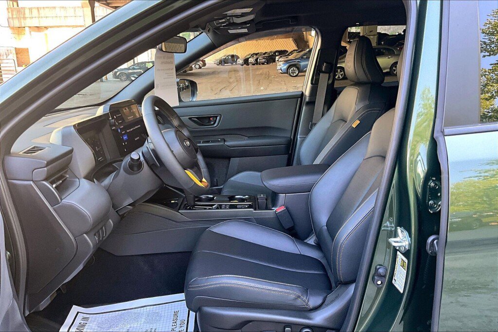 Used 2026 Subaru Outback Wilderness AWD/4WD image 15