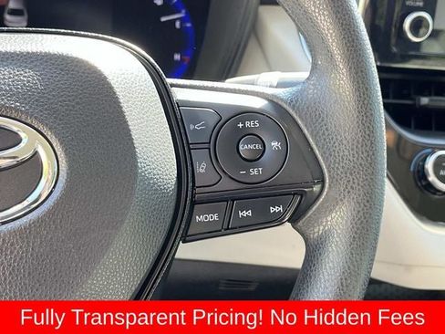 Used 2020 Toyota Corolla LE FWD image 27