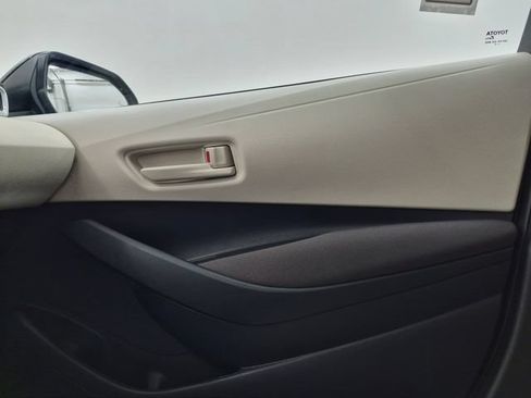 Used 2026 Toyota Corolla LE FWD image 66