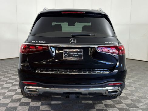 New 2026 Mercedes-Benz GLS 580 4MATIC image 10