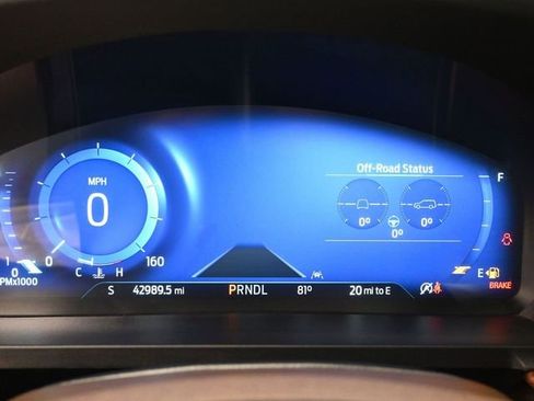 Used 2024 Ford Explorer King Ranch w/ Technology Package image 37