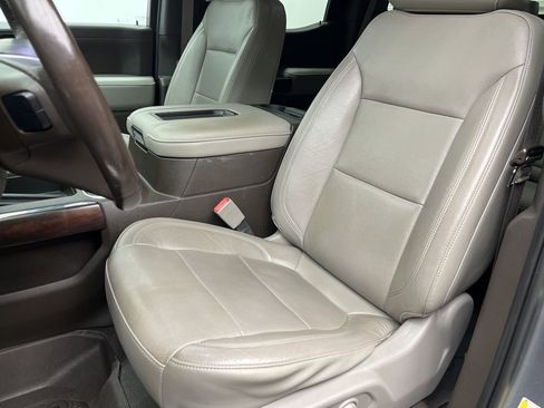 Used 2020 GMC Sierra 1500 SLT w/ SLT Premium Package image 19